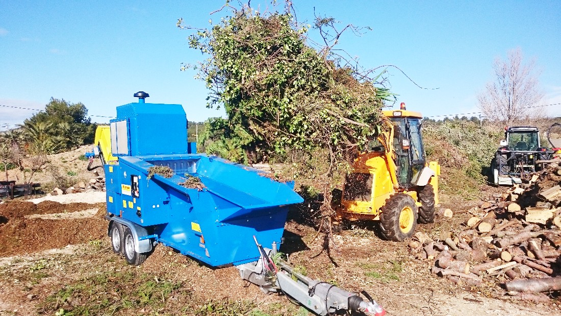 Mélangeurs de compost et broyeurs de déchets industriel